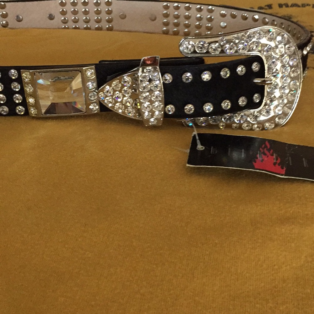 Wildfire Lg square Swarovski crystal belt.